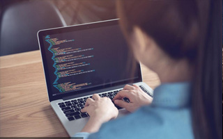 阿勒泰 ,php声明和调用变量的符号是什么？